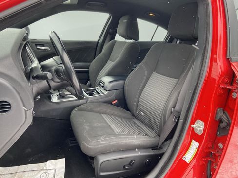Used 2023 Dodge Charger SXT RWD image 19