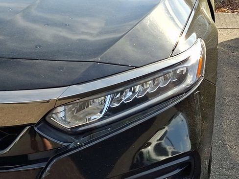 Used 2019 Honda Accord Sport image 4