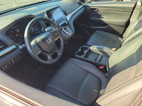 Used 2022 Honda Odyssey EX-L image 3