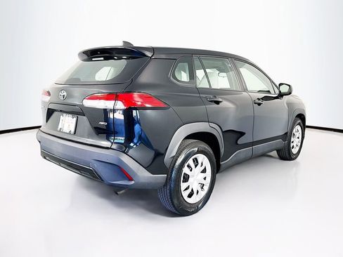 Used 2023 Toyota Corolla Cross L image 10