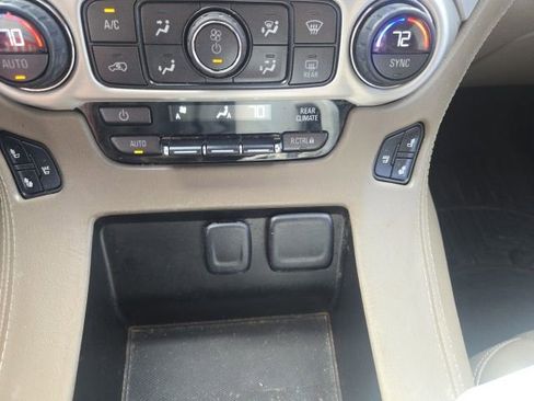 Used 2016 GMC Yukon XL SLT w/ Open Road Package image 33