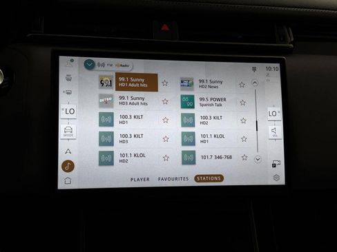 Used 2026 Land Rover Range Rover Velar Dynamic SE AWD/4WD image 25