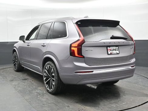 New 2026 Volvo XC90 B5 Plus w/ Protection Package AWD/4WD image 8