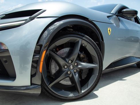 Certified 2024 Ferrari Purosangue AWD/4WD image 32