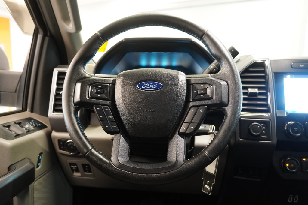 Used 2019 Ford F150 XLT w/ Equipment Group 302A Luxury AWD/4WD image 17