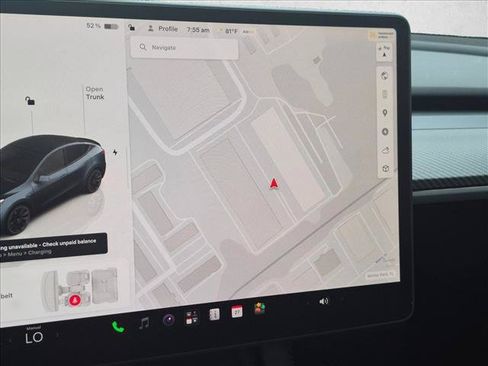 Used 2024 Tesla Model Y Long Range AWD/4WD image 8