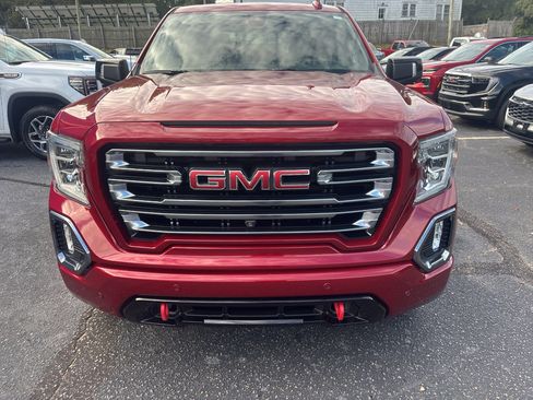 Used 2020 GMC Sierra 1500 AT4 w/ AT4 Premium Package image 3