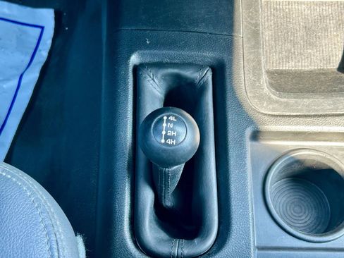 Used 2015 RAM 2500 Tradesman w/ Chrome Appearance Group image 22