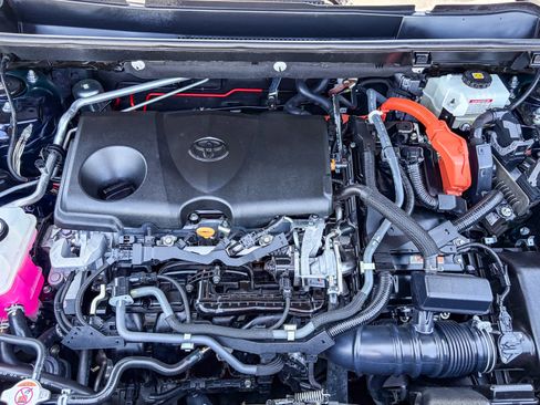 Used 2020 Toyota RAV4 Limited w/ Limited Grade Weather Package image 27