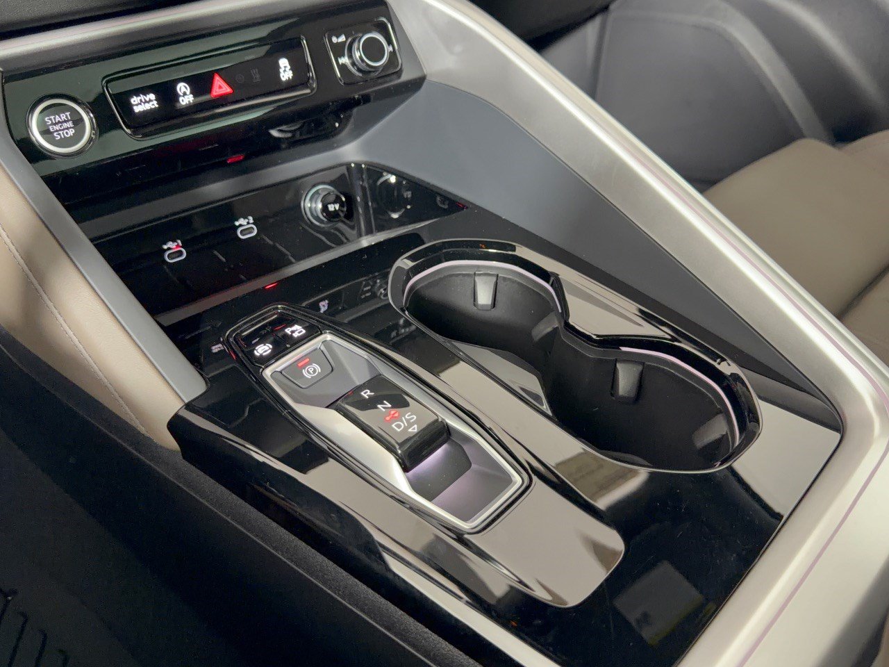 New 2026 Audi Q5 Premium Plus AWD/4WD image 21