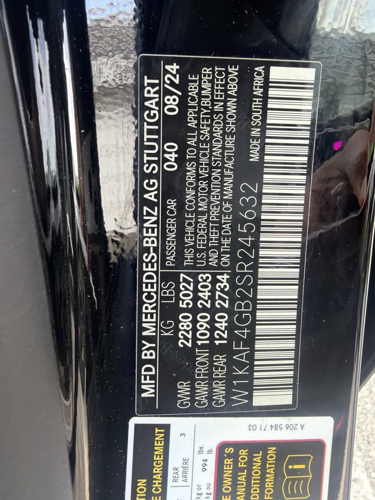 Used 2025 Mercedes-Benz C 300 Sedan image 11