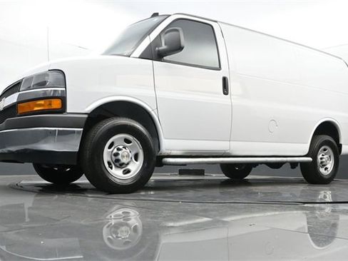 Used 2024 Chevrolet Express 2500 w/ Driver Convenience Package image 24