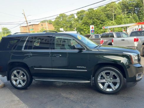 Used 2016 GMC Yukon Denali AWD/4WD image 5