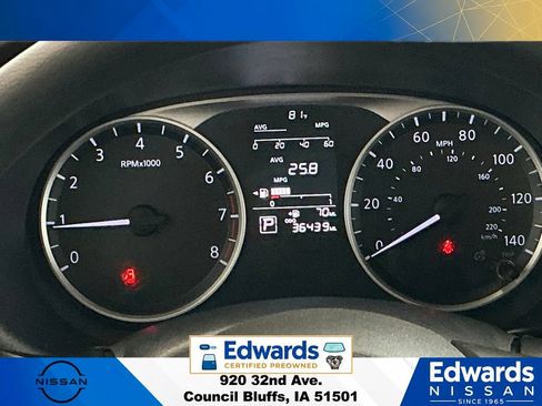 Used 2018 Nissan Kicks S FWD image 14