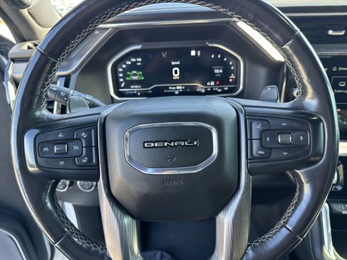 Used 2022 GMC Sierra 1500 Denali Ultimate AWD/4WD image 14