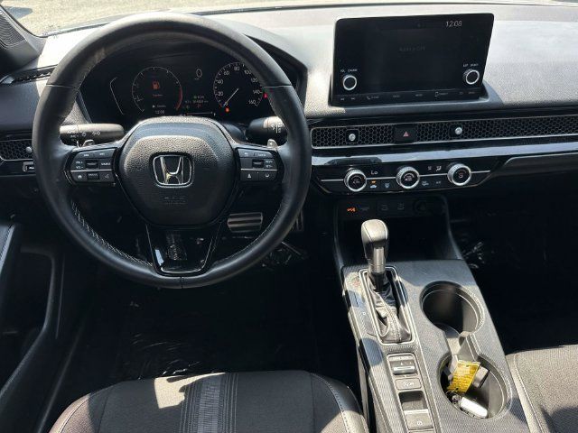 Used 2025 Honda Civic Sport image 2
