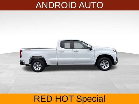 Used 2020 Chevrolet Silverado 1500 LT w/ Convenience Package image 8
