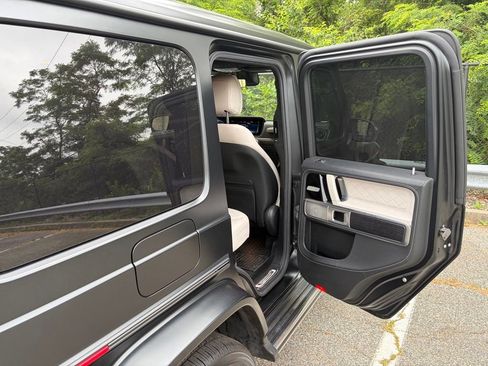 Used 2020 Mercedes-Benz G 550 image 19