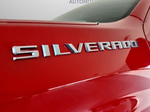 Used 2022 Chevrolet Silverado 1500 Custom w/ Safety Confidence Package RWD image 28