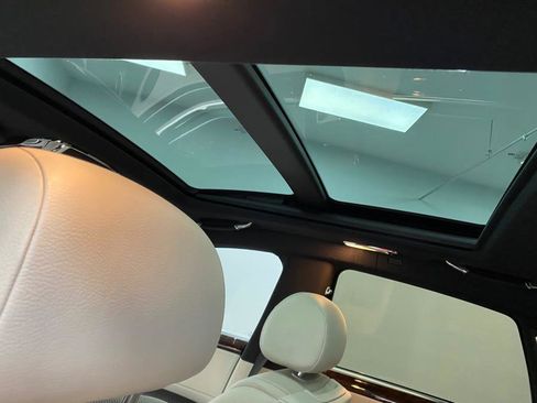 Used 2016 Rolls-Royce Ghost image 29