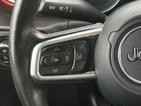 Used 2020 Jeep Gladiator Rubicon AWD/4WD image 10