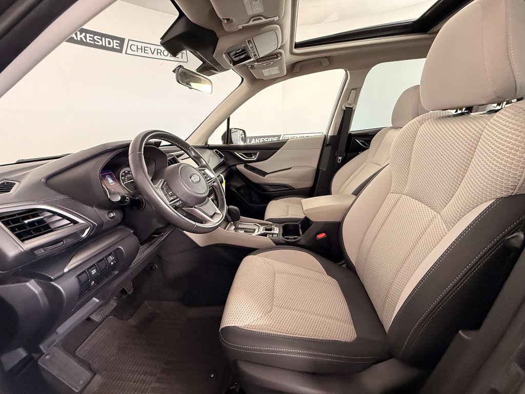 Used 2024 Subaru Forester Premium AWD/4WD image 19