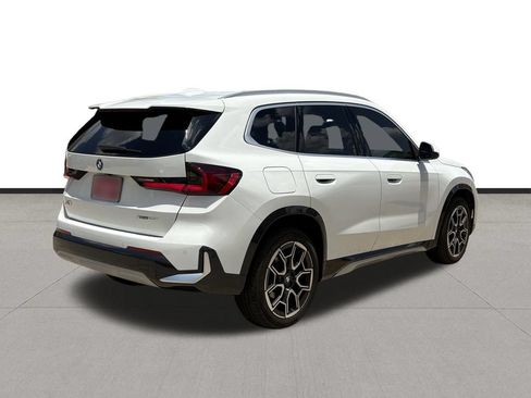 Used 2025 BMW X1 xDrive28i w/ Convenience Package AWD/4WD image 5
