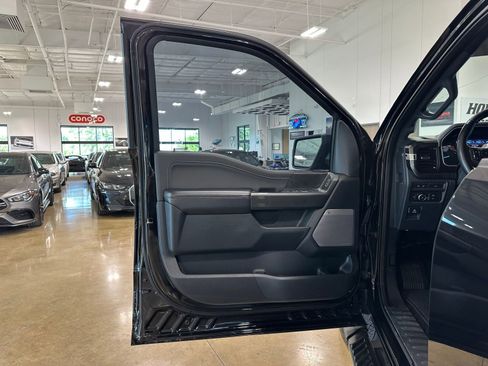 Used 2022 Ford F150 XLT w/ Equipment Group 302A High image 11