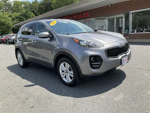 Used 2018 Kia Sportage LX AWD/4WD image 3