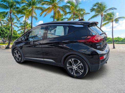 Used 2019 Chevrolet Bolt Premier w/ Infotainment Package image 5