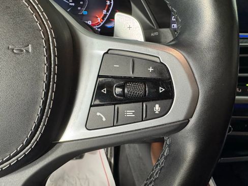 Used 2022 BMW X6 M50i w/ Executive Package image 16