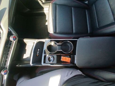Used 2025 Chevrolet Equinox RS w/ Safety and Technology Package AWD/4WD image 21