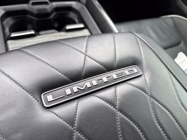 Used 2025 RAM 1500 Limited AWD/4WD image 30