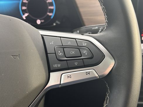 Certified 2025 Volkswagen Atlas SE w/ Panoramic Sunroof Package image 21