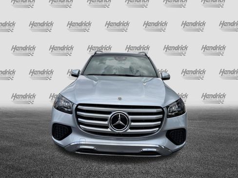 Certified 2024 Mercedes-Benz GLS 450 4MATIC image 3