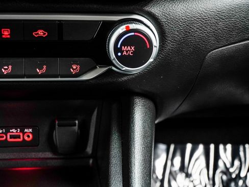 Used 2024 Nissan Sentra SV image 22