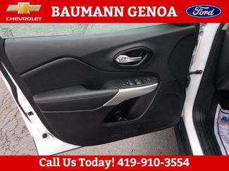 Used 2022 Jeep Cherokee Latitude w/ Trailer Tow Group AWD/4WD video 2
