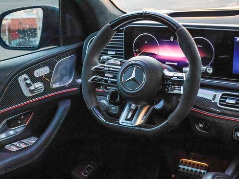 Used 2024 Mercedes-Benz GLS 63 AMG 4MATIC image 22