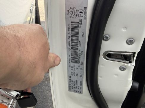 Used 2017 RAM 1500 Limited AWD/4WD image 5