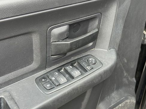 Used 2012 RAM 1500 Express w/ ST Popular Equipment Group AWD/4WD image 11