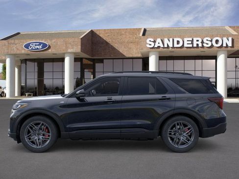 New 2026 Ford Explorer ST-Line w/ ST-Line Street Pack image 4