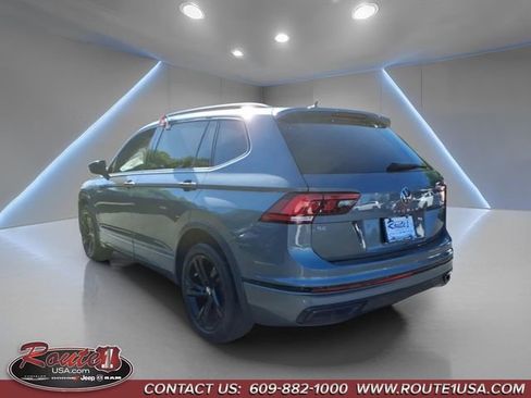 Used 2023 Volkswagen Tiguan SE R-Line FWD image 6