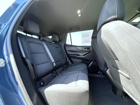 Used 2025 Chevrolet Equinox LT AWD/4WD image 19