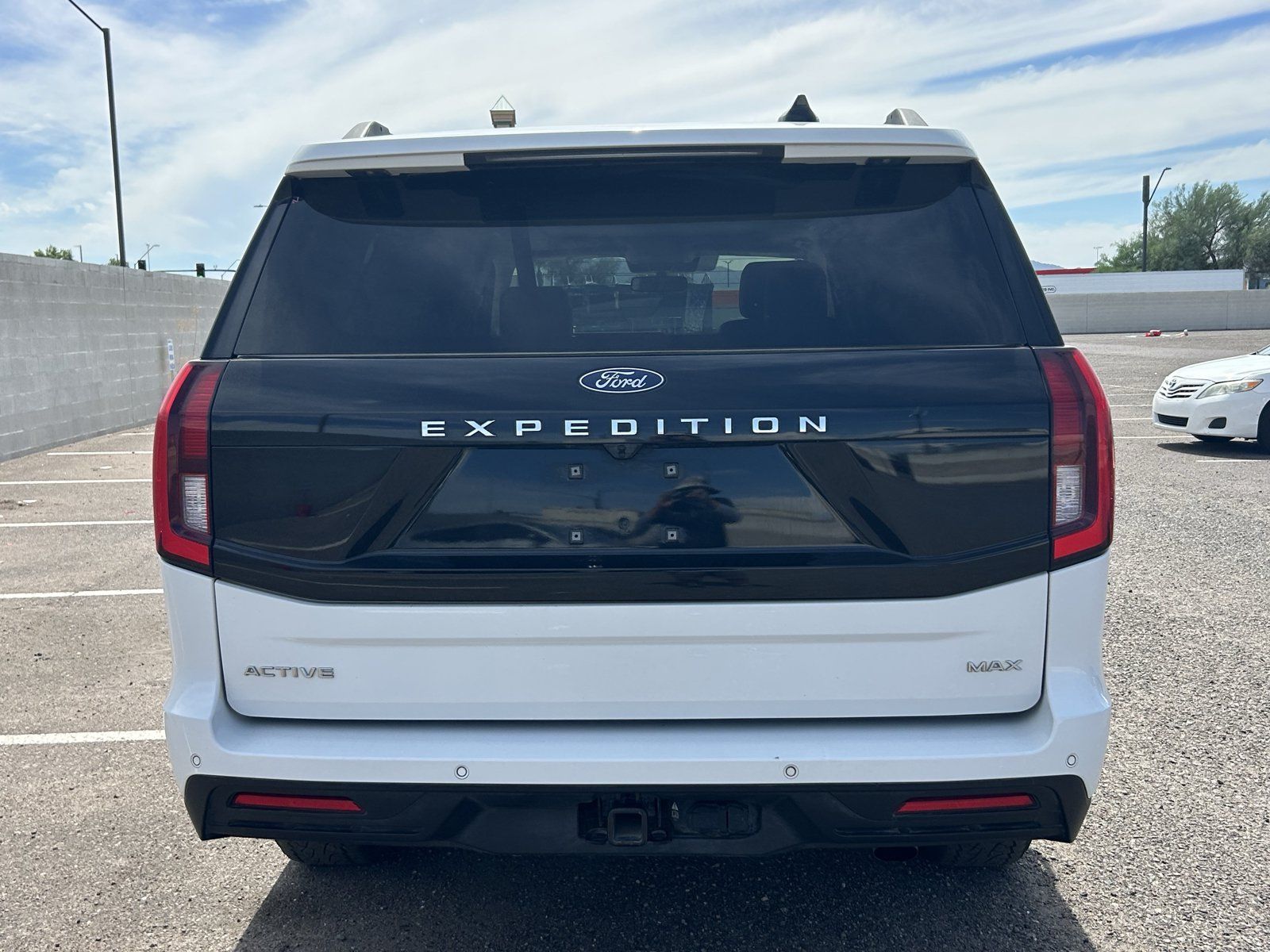 Used 2025 Ford Expedition Max Active AWD/4WD image 4