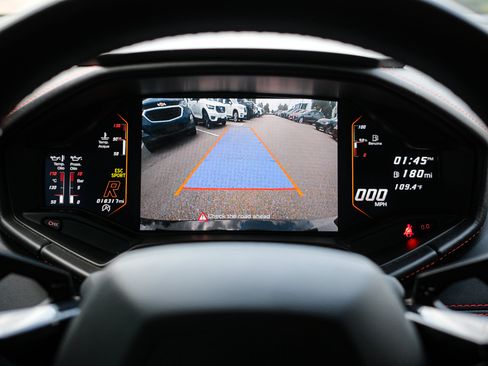 Used 2021 Lamborghini Huracan EVO RWD image 24