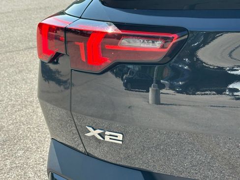 Used 2026 BMW X2 xDrive28i AWD/4WD image 16