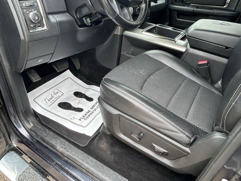 Used 2013 RAM 1500 Sport w/ Sport Premium Group AWD/4WD image 10