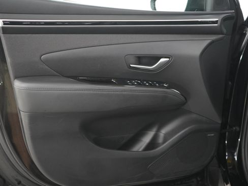 Used 2024 Hyundai Santa Cruz Limited AWD/4WD image 17