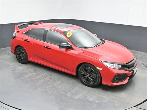 Used 2019 Honda Civic EX image 1