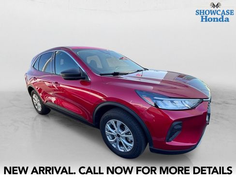 Used 2023 Ford Escape Active AWD/4WD image 6
